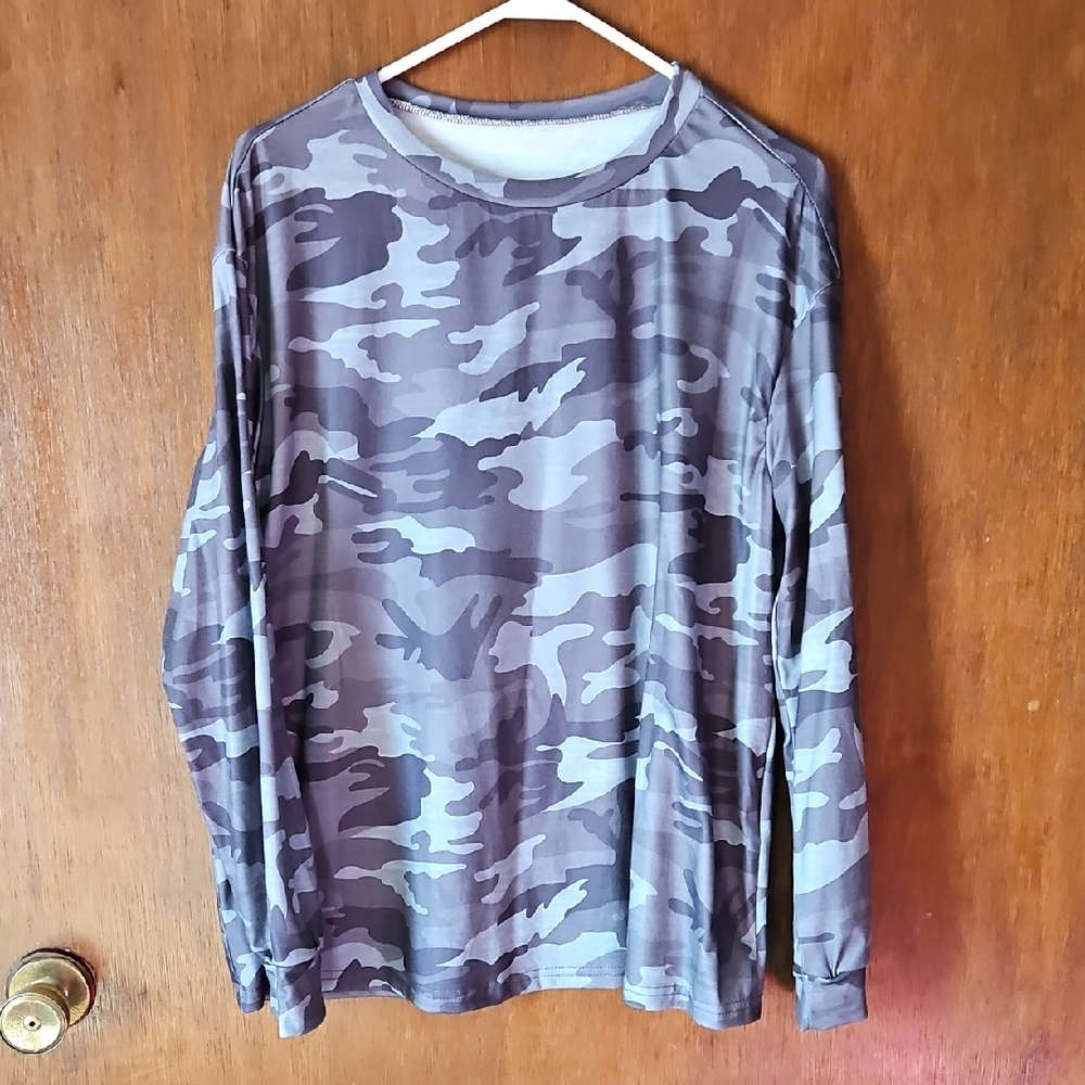 Women's Camouflage Long Sleeve Shirt